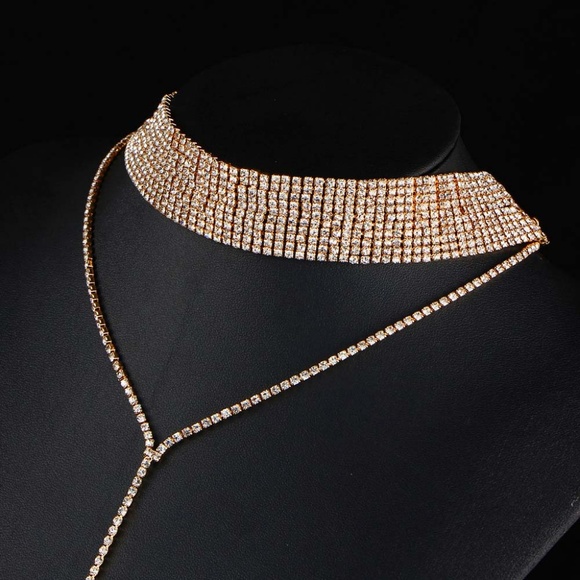 C24 | Dainty Gold Rhinestone Choker Chain Necklace - Picture 3 of 8